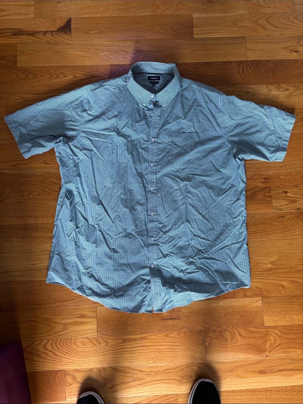 croft & barrow Short-Sleeve Button-Down Shirt in Light Blue Check